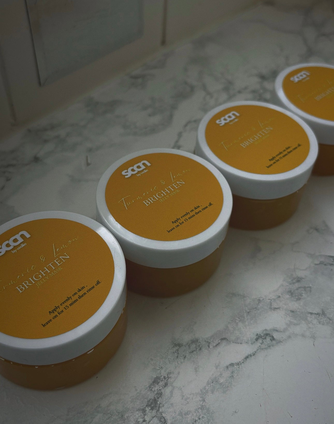 Turmeric & Lemon Brightening Jelly Mask